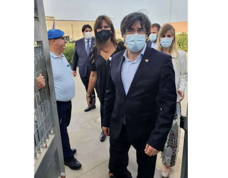 Puigdemont libero ad Alghero: Sto bene, sono come a casa